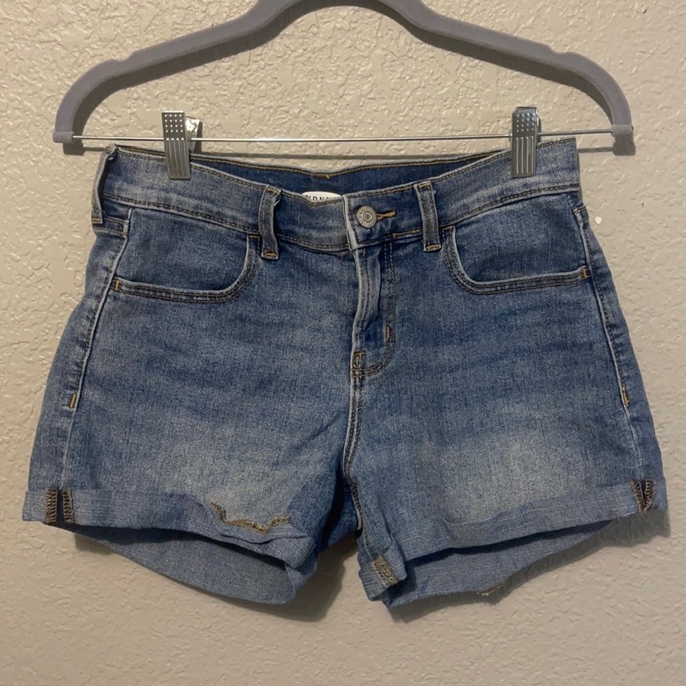 Old navy jean shorts, sized 2